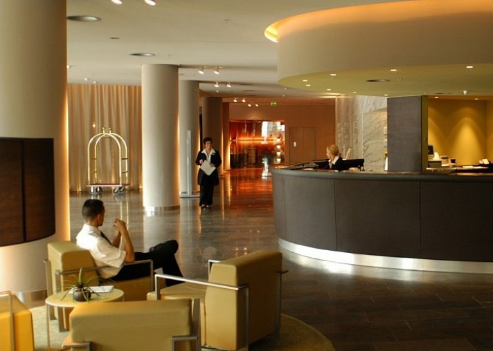 Dorint Hotel am Heumarkt Köln