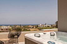 Cook's Club Ialysos Rhodes - Wohnbeispiel Suite mit Dachveranda und Jacuzzi (Zimmercodierung WB2)