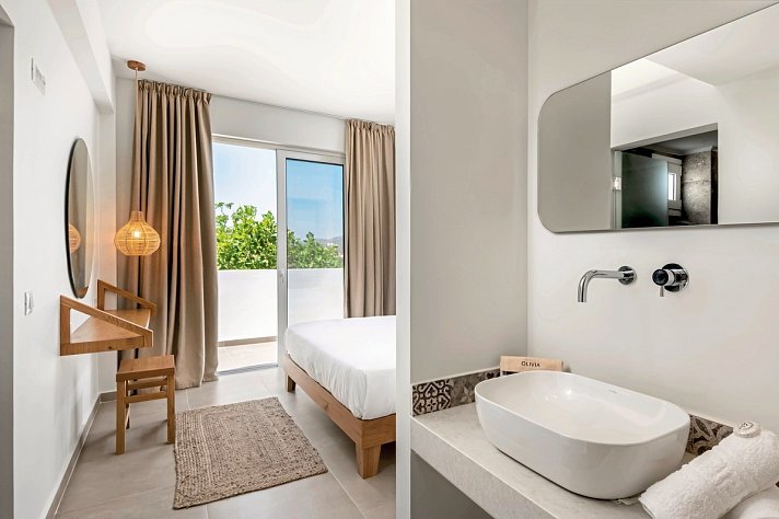 Absolute Kiotari Resort