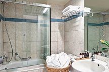 Aquamare City Beach - Badbeispiel Suite (Zimmercodierung WB1)