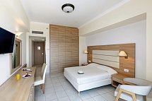 Belair Beach - Wohnbeispiel Doppelzimmer seitl. Meerblick (Zimmercodierung D1N)