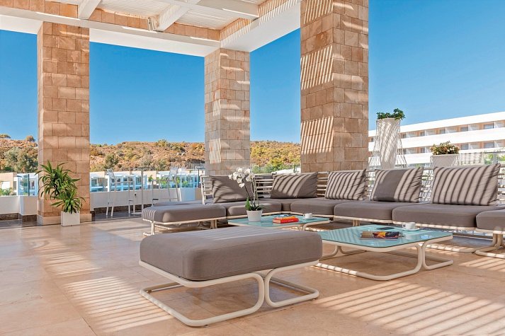 Princess Andriana Resort & Spa