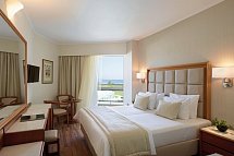 Apollo Beach - Wohnbeispiel Doppelzimmer Komfort seitl. Meerblick (Zimmercodierung DFN)
