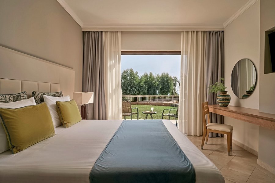 Lindos Imperial Resort & Spa - Wohnbeispiel Familienzimmer Gartenblick (Zimmercodierung FBG)