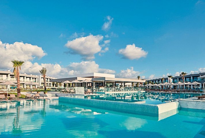 Atlantica Dreams Resort