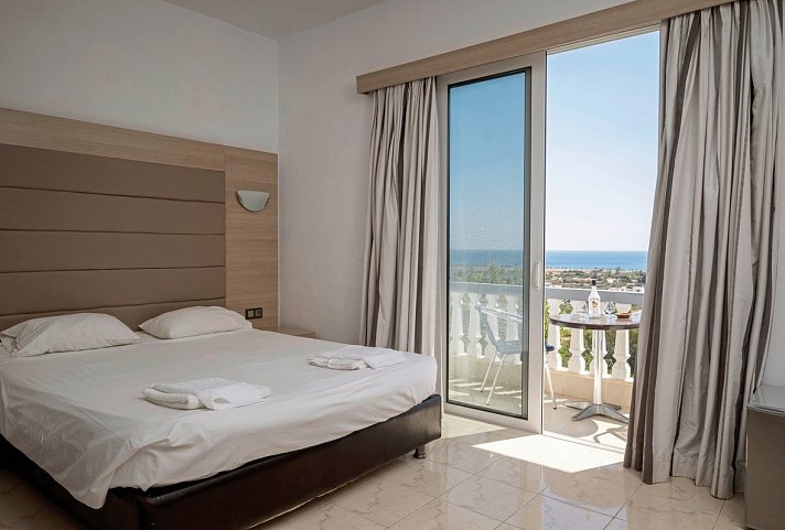 Gardenia - Wohnbeispiel Doppelzimmer Meerblick (Zimmercodierung D1M)