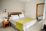 Amphitryon City Hotel