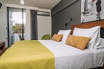 Amphitryon City Hotel
