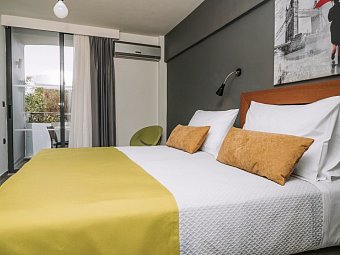 Amphitryon City Hotel - Wohnbeispiel Doppelzimmer Landblick (Zimmercodierung DBL)