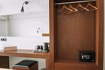 Amphitryon City Hotel