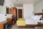 Amphitryon City Hotel