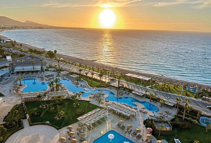 Akti Imperial Deluxe Resort & Spa Dolce by Wyndham