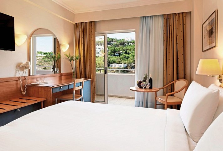 Esperides Beach - Wohnbeispiel Doppelzimmer Landblick (Zimmercodierungen DBL & DC1)