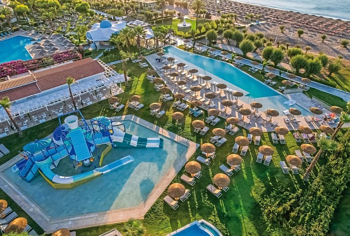 Pegasos Deluxe Beach Hotel