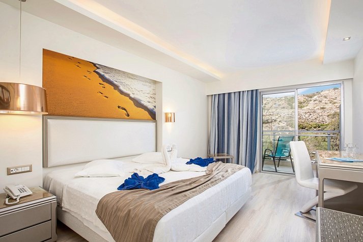 Pegasos Deluxe Beach Hotel - Wohnbeispiel Doppelzimmer Deluxe (Zimmercodierung DS1)