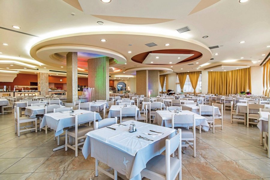 Pegasos Deluxe Beach Hotel