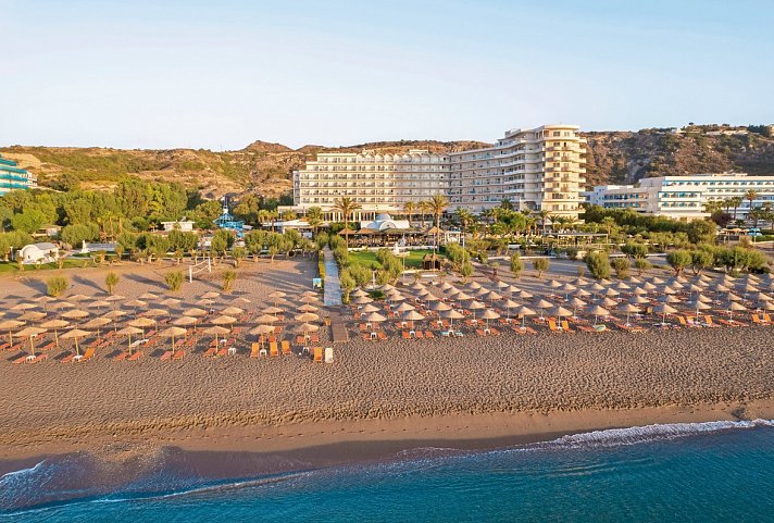 Pegasos Deluxe Beach Hotel