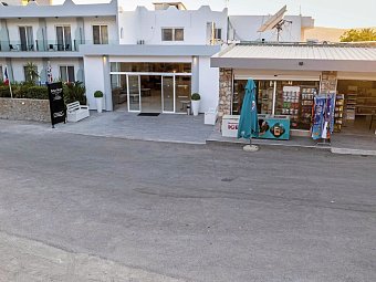 Pefkos Breeze Family Resort & Spa