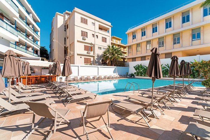Best Western Plus Plaza Hotel Rhodes
