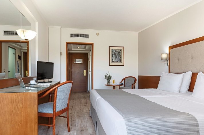 Best Western Plus Plaza Hotel Rhodes
