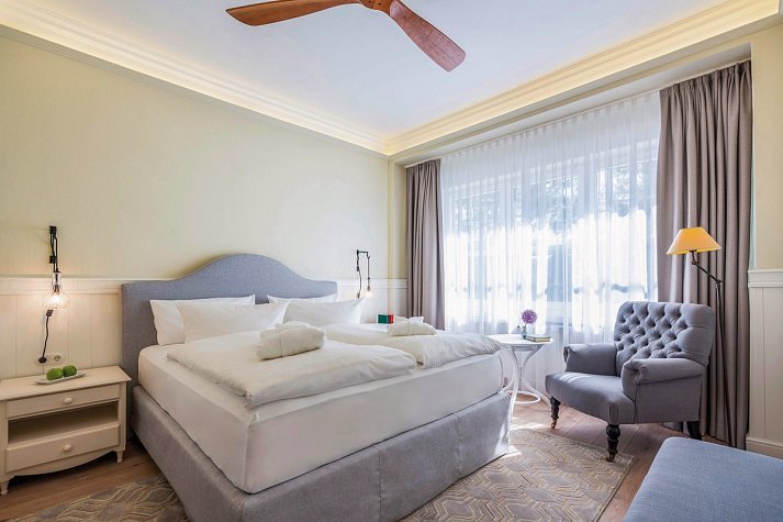 Strandhotel Ahlbeck - Wohnbeispiel Doppelzimmer Superior (Zimmercodierung DS1)