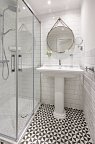 Strandhotel Ahlbeck - Beispiel Bad Doppelzimmer (Zimmercodierungen DS1 & DD1)