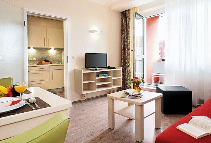 Kurhotel zu Heringsdorf - Wohnbeispiel App. 2 Räume Premium Balkon Obergeschoß 40 qm (Zimmercodierung AB4)