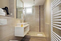 Kurhotel zu Heringsdorf - Beispiel Bad App. 2 Räume Premium Balkon Obergeschoß 40 qm (Zimmercodierung AB4)