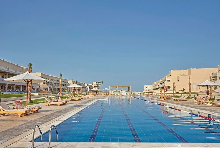 Diamond Beach by Pearl Resort