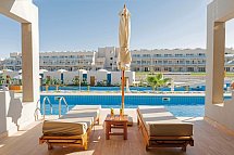 Diamond Beach by Pearl Resort - Beispiel Terrasse Suite Swim Up (Zimmercodierungen WBQ & W2Q)
