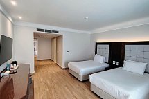 Diamond Beach by Pearl Resort - Wohnbeispiel Swim Up Deluxe Connected Suite Front Sea View (Zimmercodierungen WDO & WDQ)