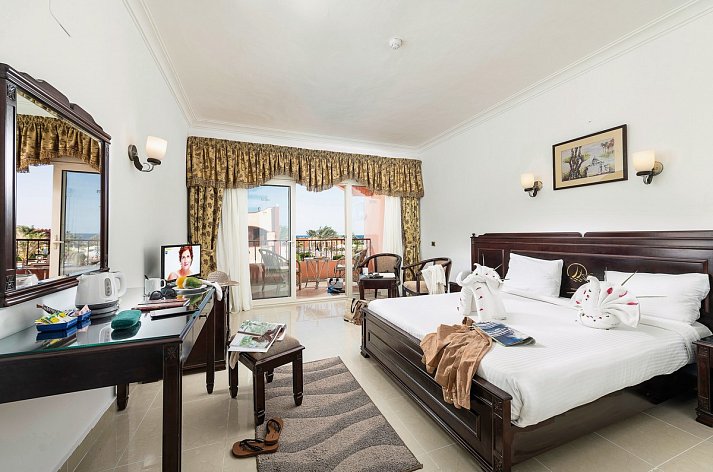 Three Corners Happy Life Beach Resort - Wohnbeispiel Doppelzimmer Komfort Meerseite (Zimmercodierungen DFC & DCC)