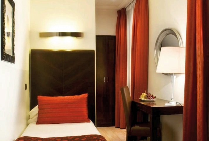 Hotel Ariston - Wohnbeispiel Einzelzimmer Superior (Zimmercodierung ES1)