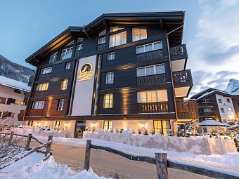 Le Mirabeau Resort & Spa