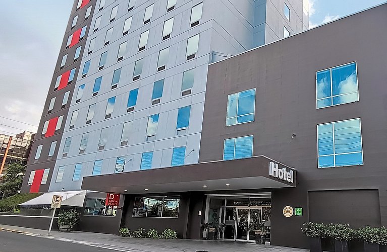 Four Points by Sheraton San José Sabana