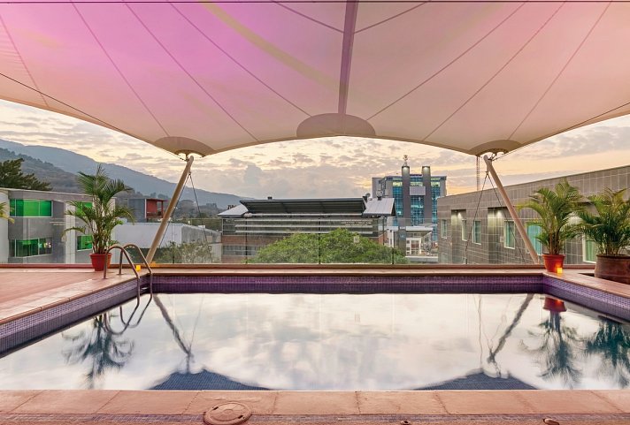 Studio Hotel
