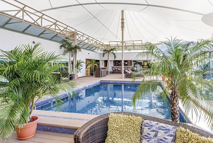Studio Hotel