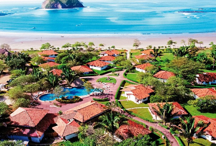 Villas Playa Sámara Beachfront Resort