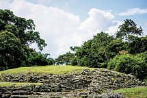 Pura Vida - Costa Rica hautnah mit Badeverlängerung - Guayabo Stätte