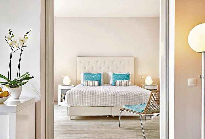 Domes Noruz Kassandra - Wohnbeispiel Suite seitl. Meerblick Ivory (Zimmercodierung WBN)