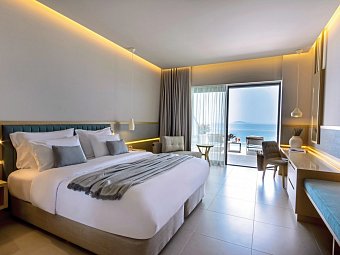 Ammoa Luxury Hotel & Spa Resort - Wohnbeispiel DZ Deluxe Meeresfront Privat Pool (Zimmercodierung DD4)