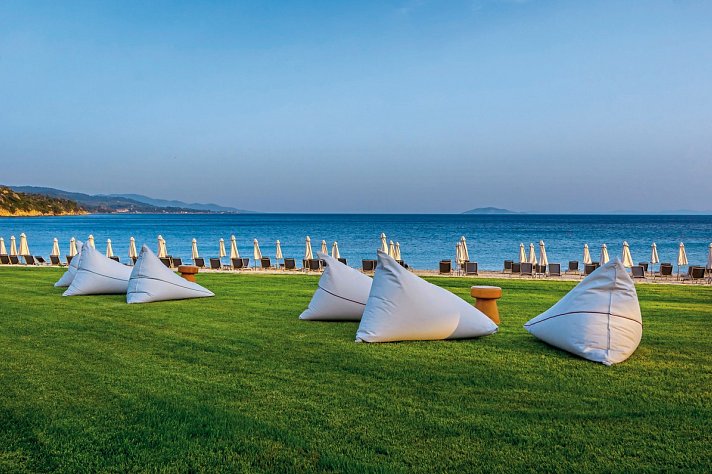 Ammoa Luxury Hotel & Spa Resort