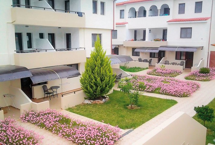 Amari Studios & Appartements