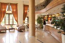 Anthemus Sea Beach Hotel & Spa