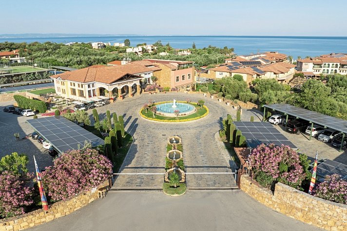 Anthemus Sea Beach Hotel & Spa