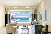 Sani Club - Wohnbeispiel Bungalowsuite 2 SZ Privat Pool Strandfront (Zimmercodierung BBO)