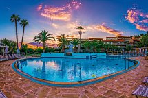 Lagomandra Hotel & Spa
