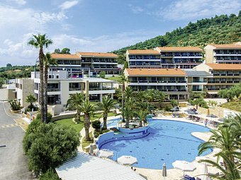 Lagomandra Hotel & Spa
