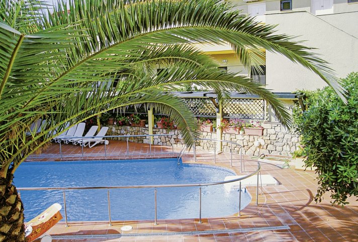 Elia Appartements Afitos