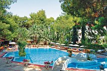 Porfi Beach